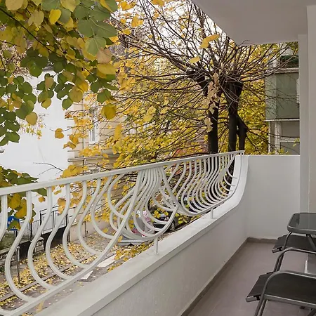 Bright & Spacious 2bd In The Center Apartment Varna